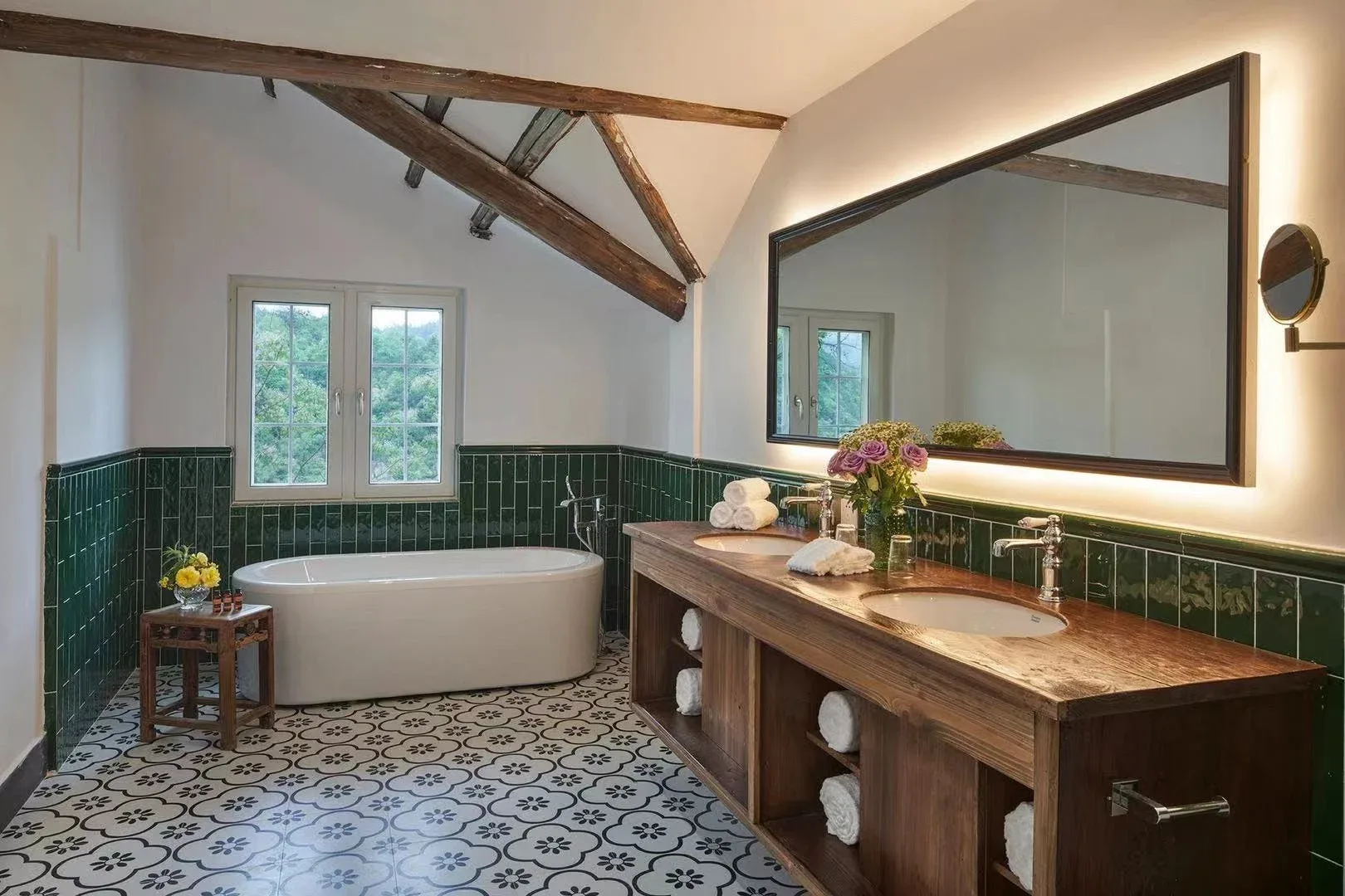 Long Jing Residence — interior view 3